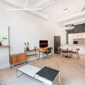 apt-spacious-2-bedroom-2-bathroom-tower-bridge-bermondsey.brighton-hotels-england.com/