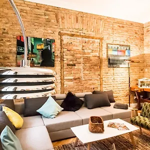 urbana-hipster-downtown-budapest.inbudapesthotels.com/